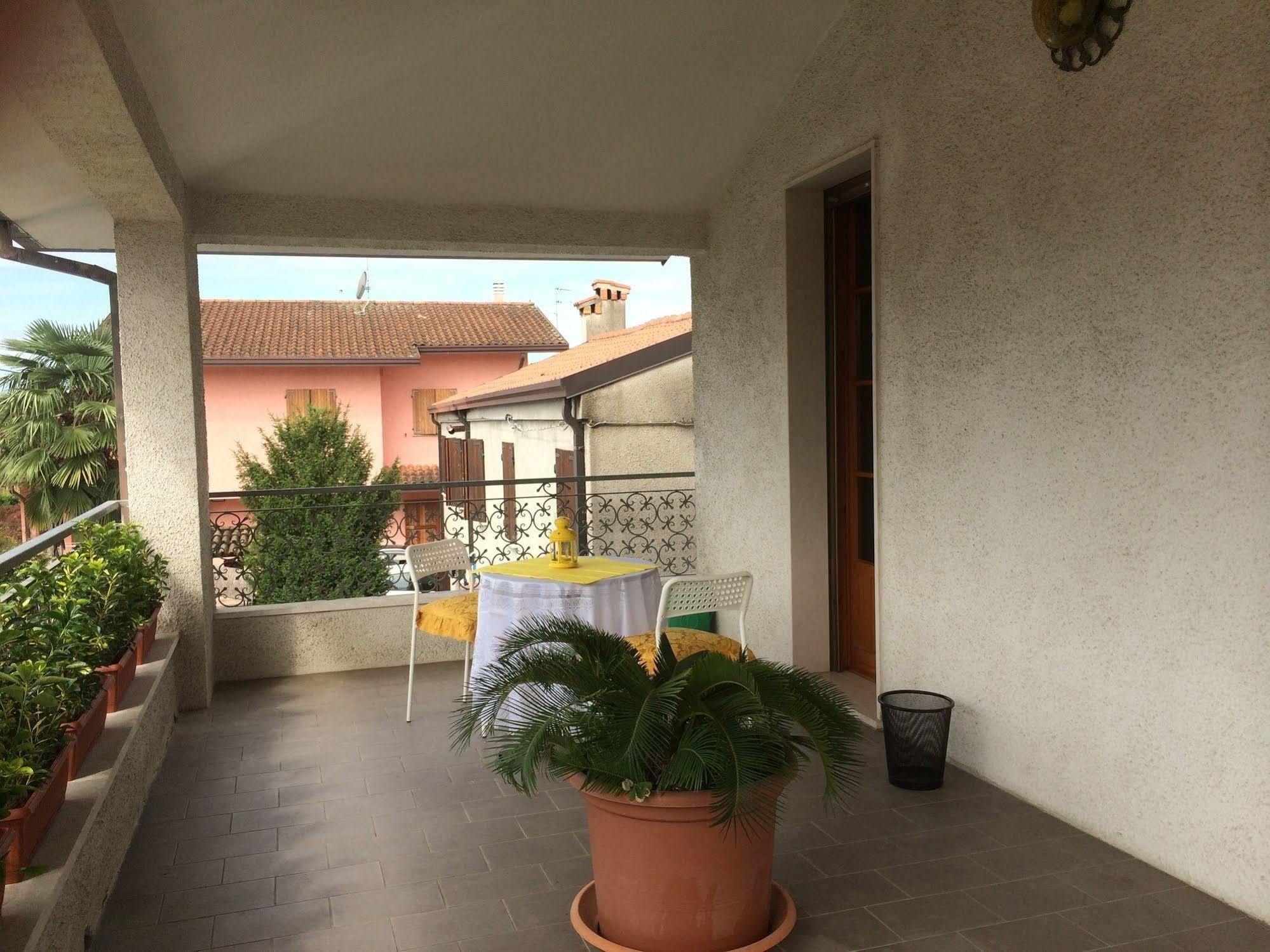 B&B Soleluna Massa Fiscaglia Bagian luar foto